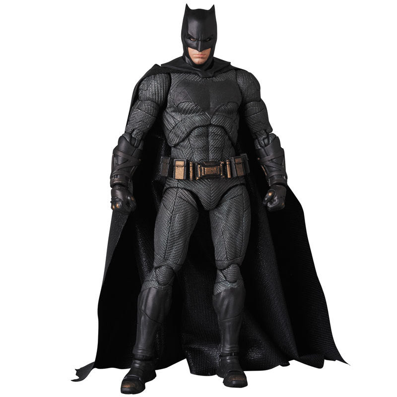 MAFEX No.056 Justice League Batman Action Figure – Articulated Ben Affleck Movie Collectible (16cm)