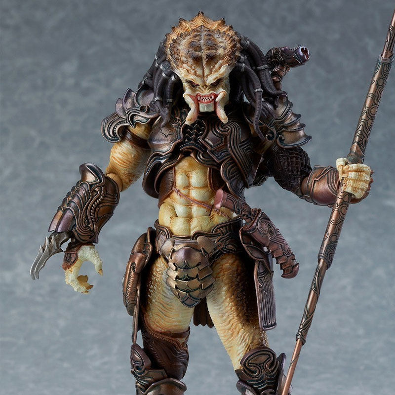Articulated Sci-Fi Hunter Movie Model