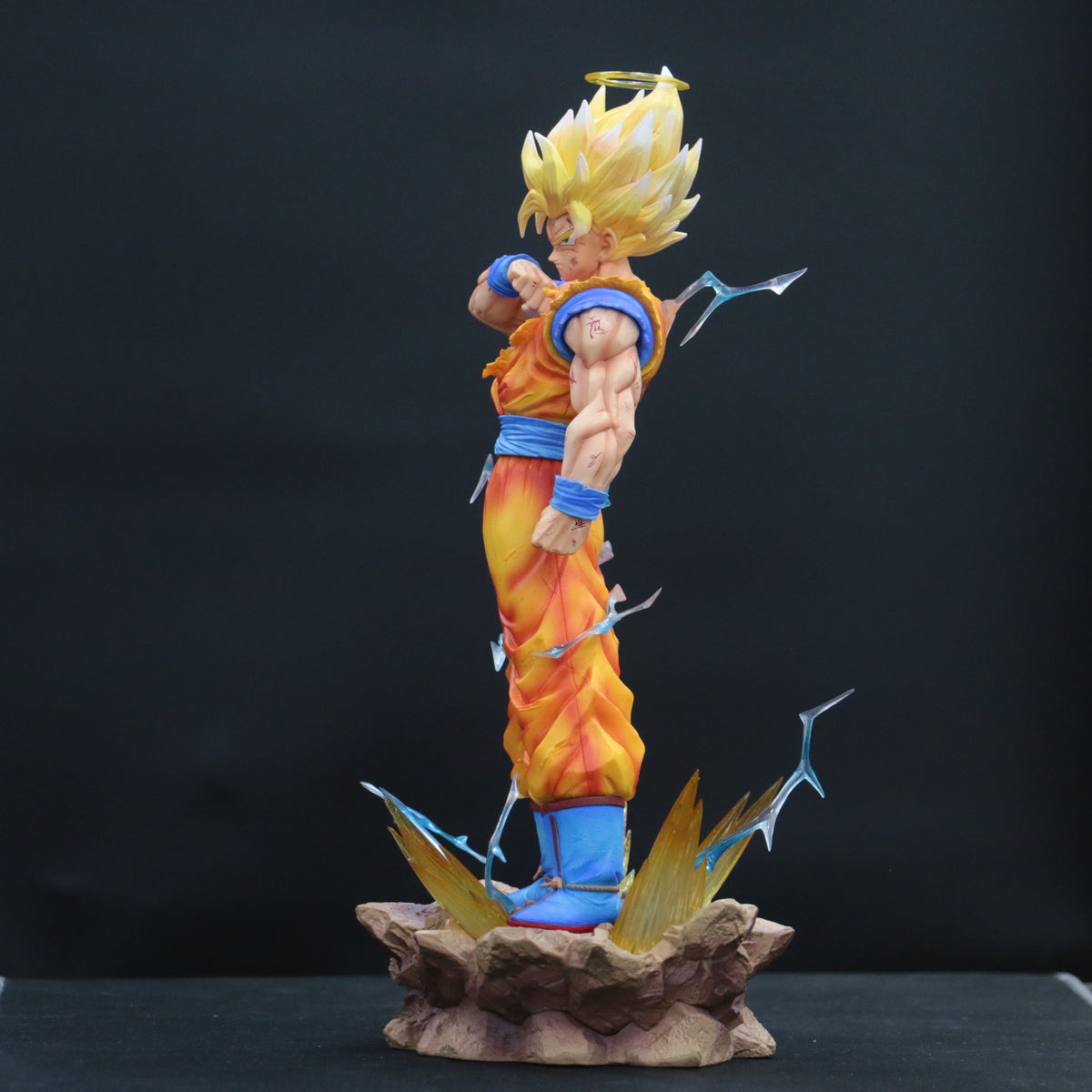 JJ 33cm Dragon Ball Z Super Saiyan 