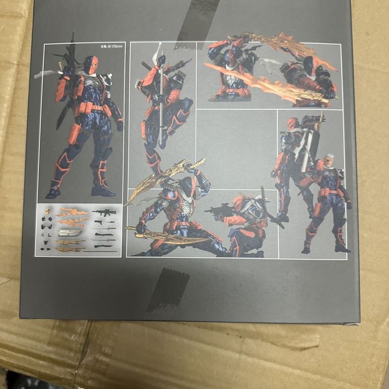 Amazing Yamaguchi Deathstroke (Slade Wilson) Ver. 1.5 Action Figure – Revoltech Style Movable Model